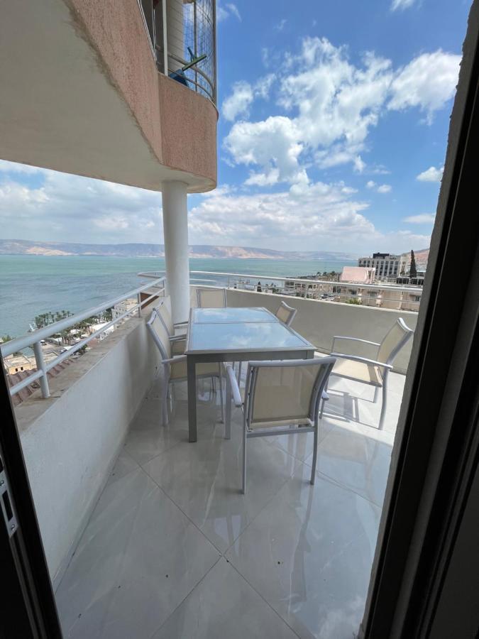 דירת נופש טבריה Apartment Luaran gambar